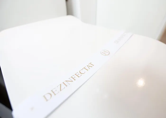 Oldtown Oasis --- Self Check In --- Metro Station At 1min --- Secured Parking Nearby--- * Bukarest