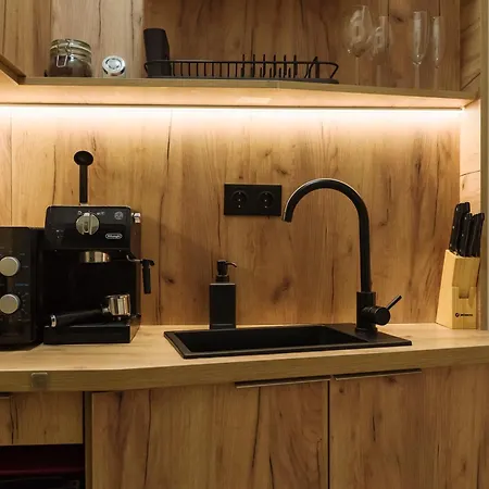 Oldtown Oasis --- Self Check In --- Metro Station At 1min --- Secured Parking Nearby--- Apartmán *