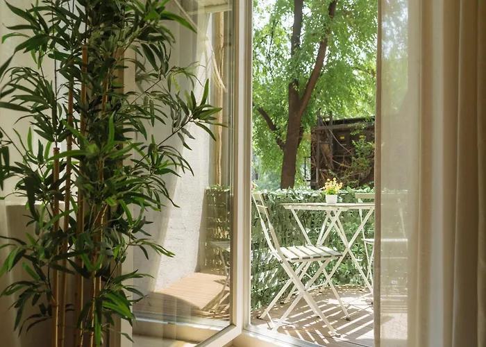 Oldtown Oasis --- Self Check In --- Metro Station At 1min --- Secured Parking Nearby--- Apartman *